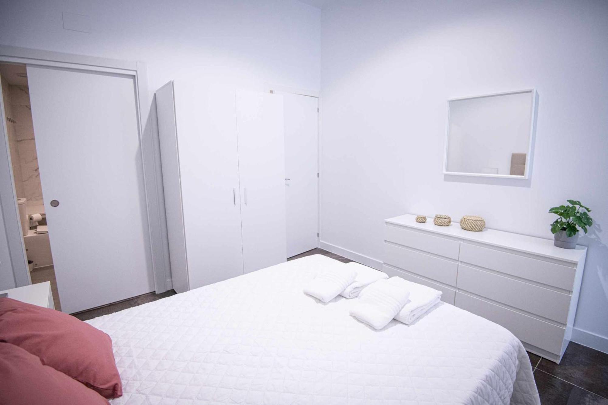 Antonio Lopez B Apartment Madrid Luaran gambar